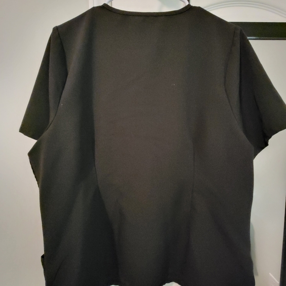 Mandala Scrub Top - Picture 3 of 3